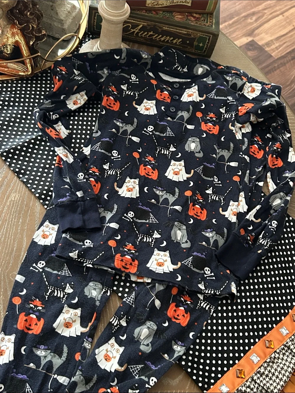 Gymboree Halloween Cats & Pumpkins Kids Henley 3 Button Holiday Pajama Set 12